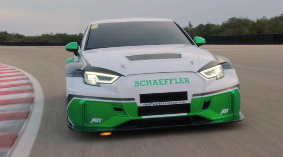  Audi RS3 Sportback 4ePerformance by Schaeffler 2018 года  (фото 4 из 5)